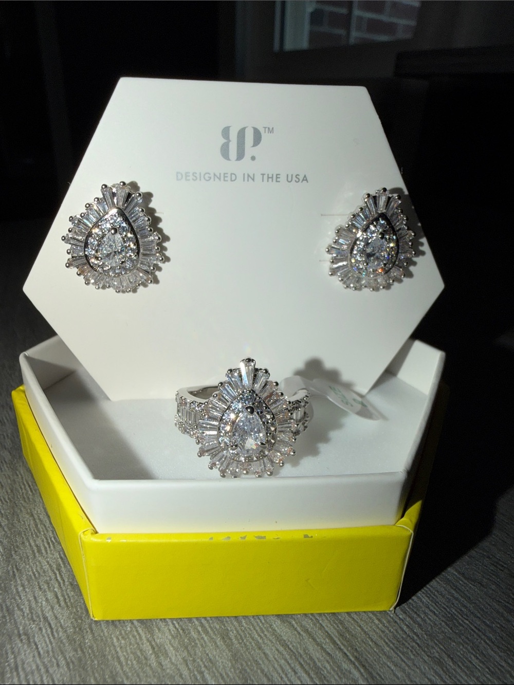 Size 8 Ring and matching Studs Bomb Party